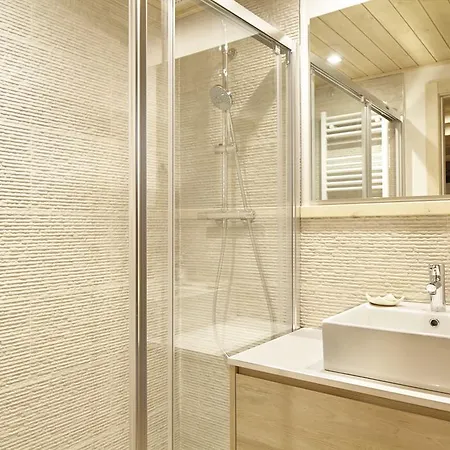 Apartment Val De Ruda Luxe 32 By Feelfree